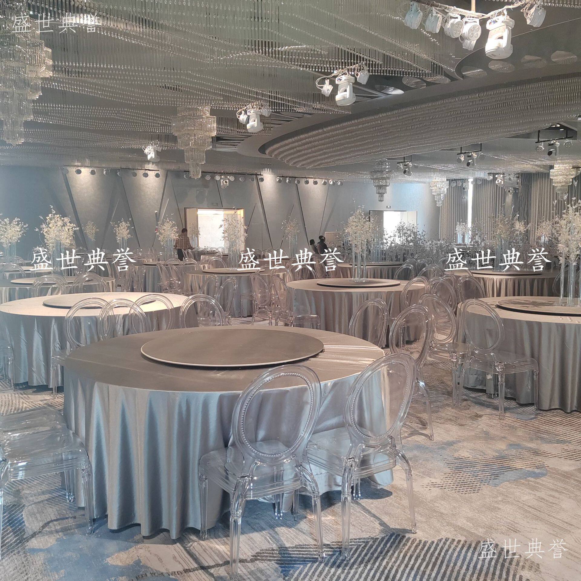 宣城宴会中心透明水晶椅酒店主题婚礼亚克力公主椅户外婚礼竹节椅