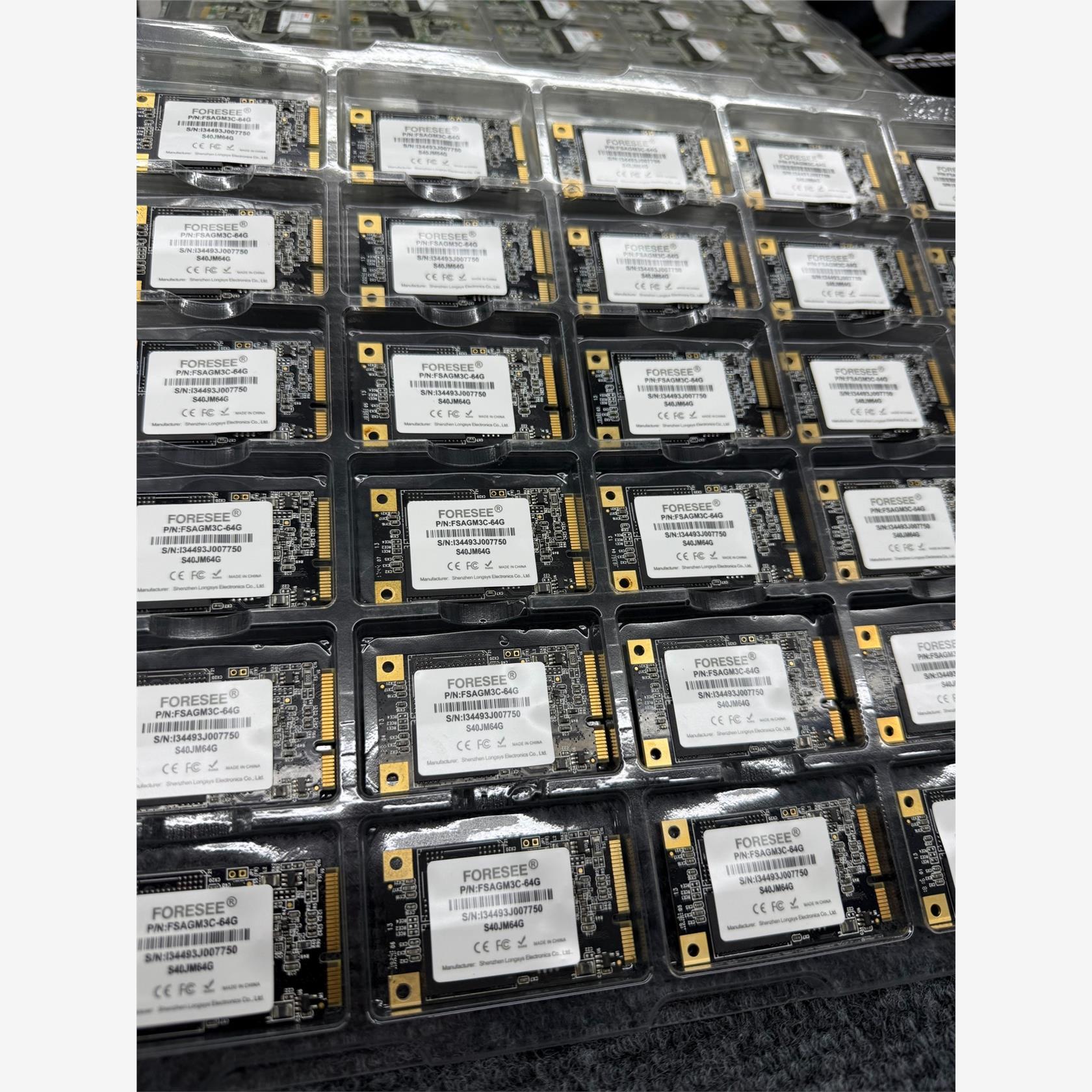 询价64G正品黑板江波龙固