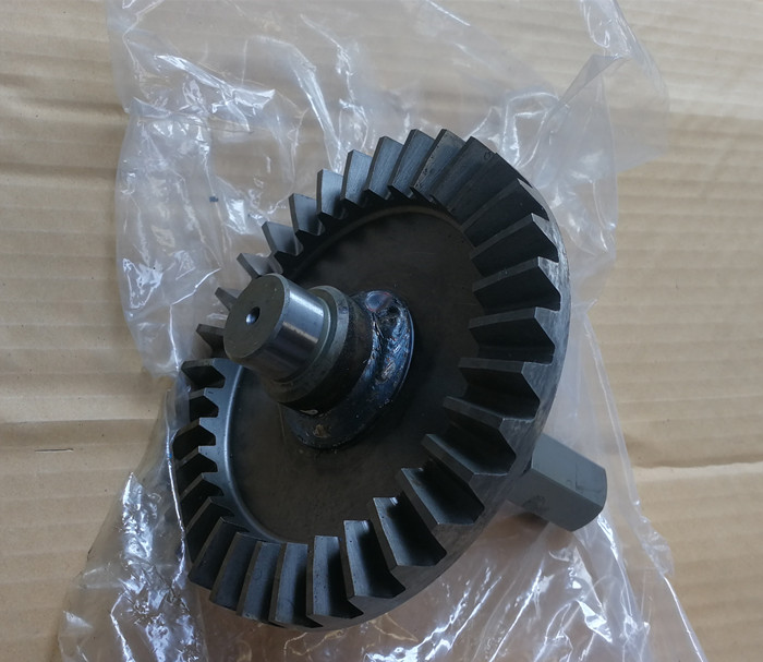 井关插秧机PZ60前轮传动轴前金属完整33牙伞齿轮前轮立轴齿轮进口