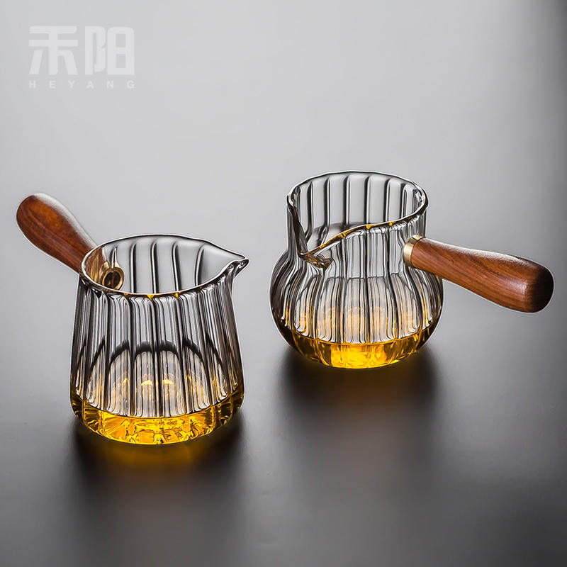 禾阳 耐高温玻璃公道杯加厚侧把公杯木把分茶器茶海家用倒茶匀杯