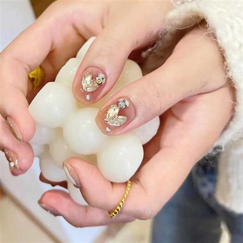 美甲贴片成品穿戴甲短款冰透棕腮红镜面桃心堆钻纯欲定制手工美甲