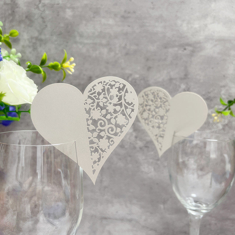 50张精美镂空花爱心红酒杯装饰插卡婚礼酒桌席位卡名字卡婚庆用品