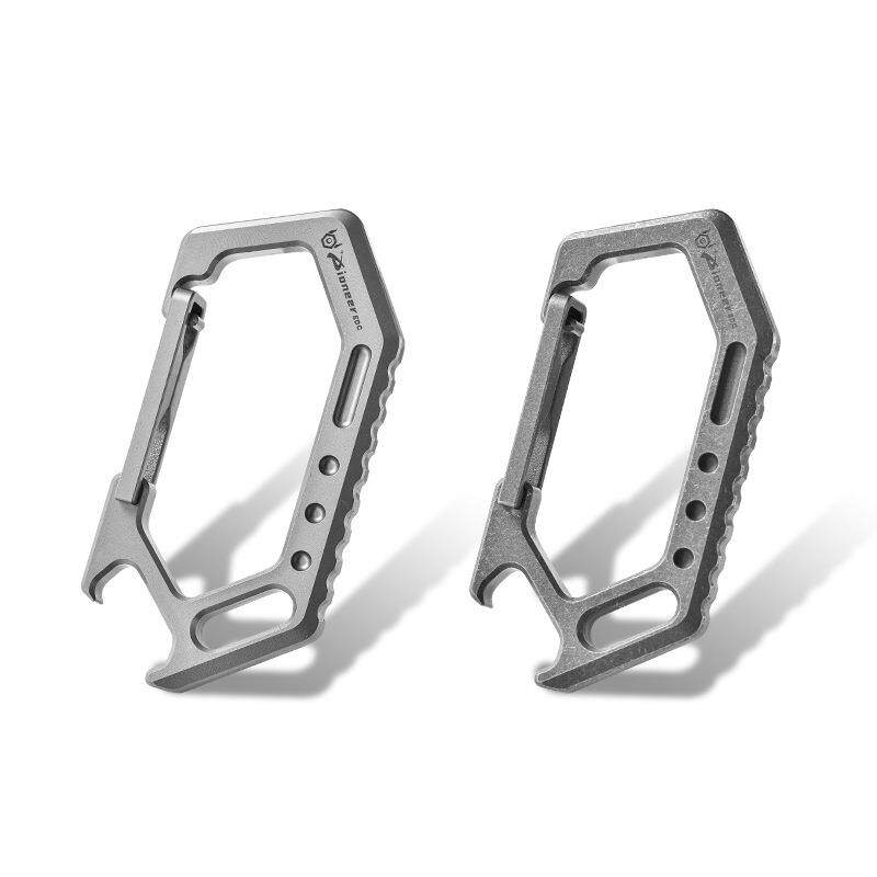 厂家直销钛合金钥匙扣无弹簧户外登山扣多功能开瓶器汽车钥匙扣