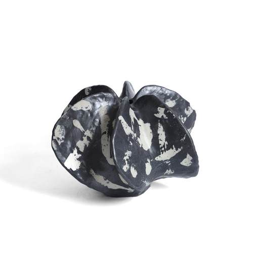 简约现代杨桃花器黑色手绘几何花瓣造型餐厅桌样板间茶几书柜摆件