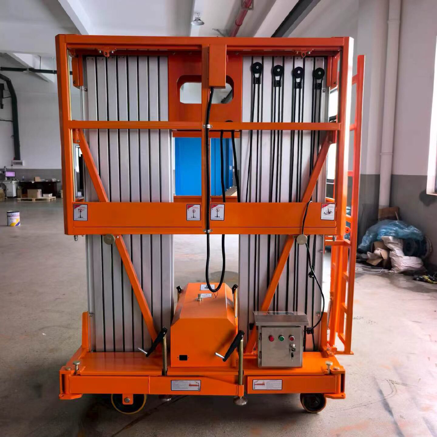 普尔夫铝合金升降机移动式单双柱铝合金高空作业车14米升降平台