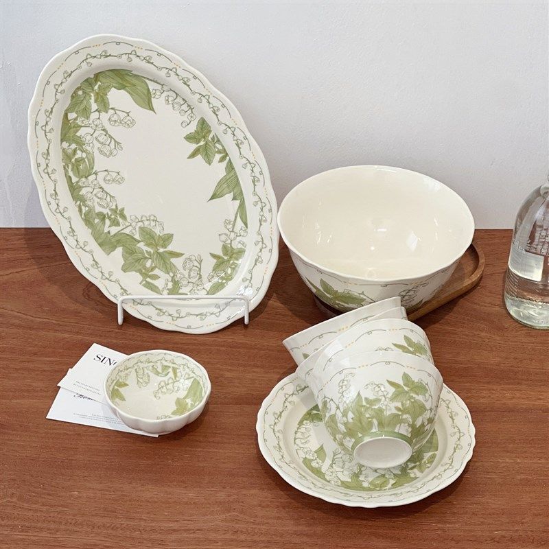 小清新釉下彩铃兰花图案陶瓷餐具瓷器套装米饭碗圆盘鱼盘深盘面碗