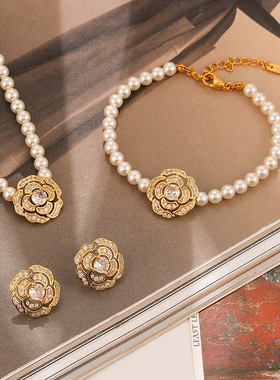 欧美ins轻奢个性复古花朵珍珠项链夏女百搭高级感气质简约锁骨链