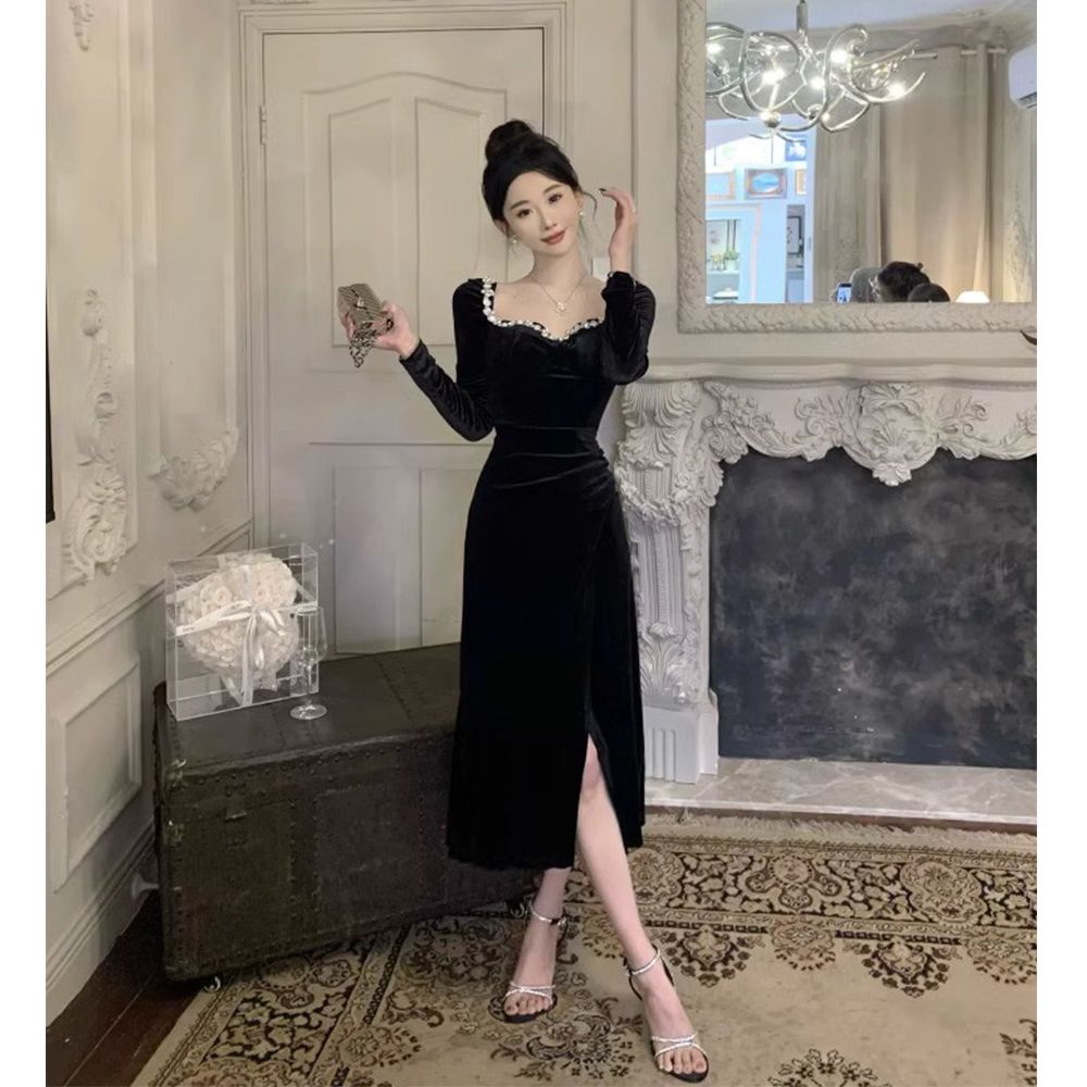 丝绒连衣裙春款法式赫本