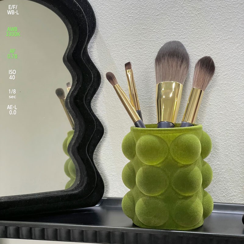 刷子化妆a刷收纳筒复古橄榄绿丝绒桌面笔筒眉笔收纳盒梳妆台装饰
