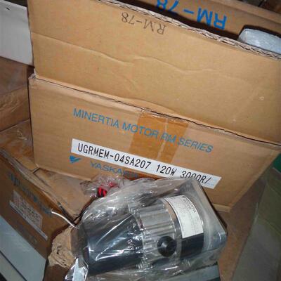 伺服放大器UGRMEM-04SA207全新120W 3000R原装实物
