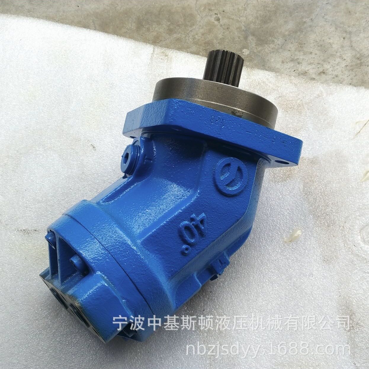 A2FM32W6.1PAB01斜轴式高速定量柱塞液压马达 斜度40°高压柱塞泵