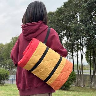 户外野餐垫防水秋游草坪野炊地垫便捷大尺寸郊外晒太阳垫露营旅游