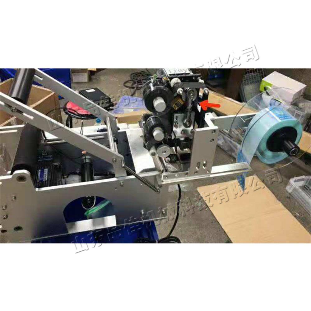 小型圆瓶不干胶贴标机 圆瓶圆罐标签粘贴机 茶叶罐子贴标签机器