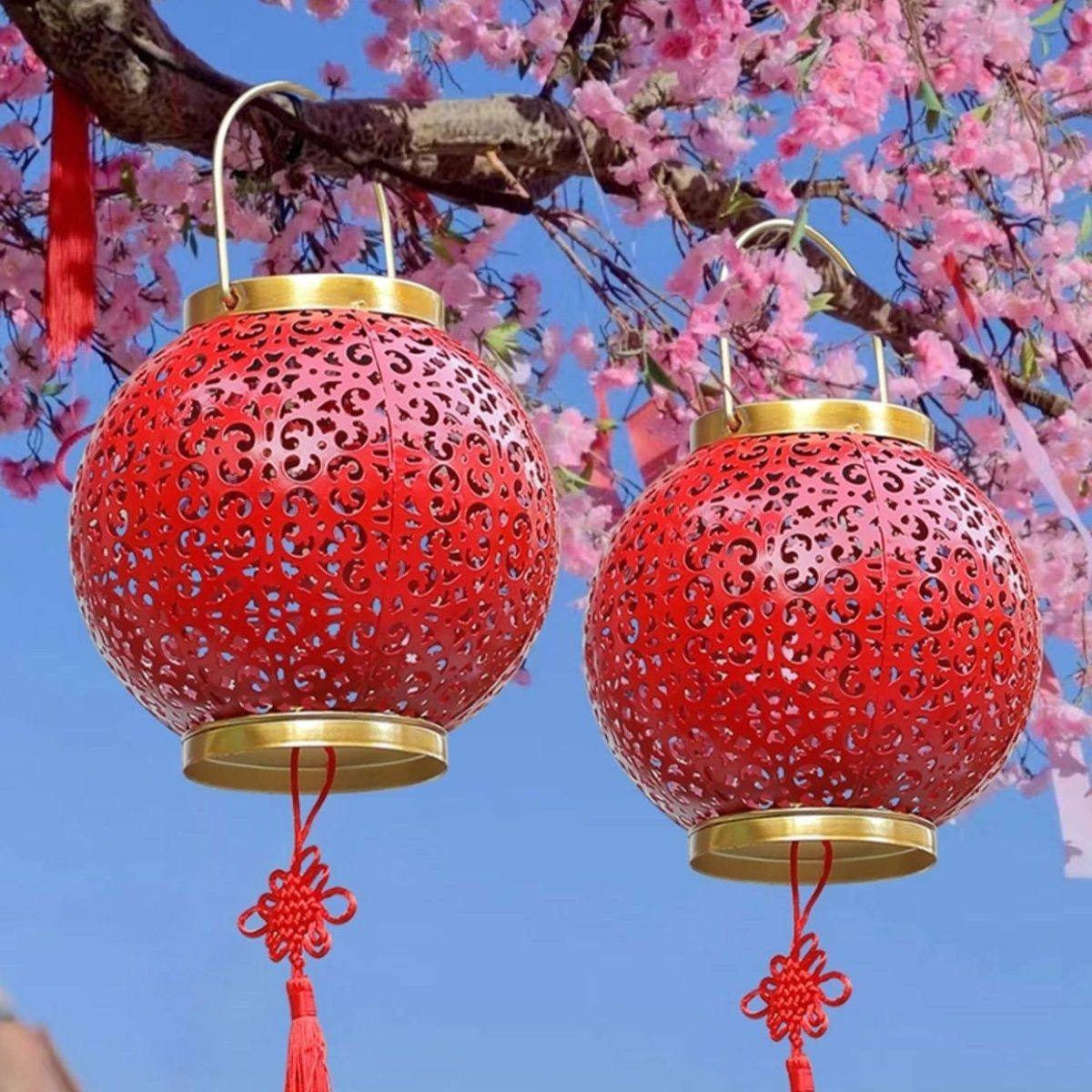 铁艺太阳能红灯笼庭院灯笼太阳能吊灯室外防水节日喜庆户外投影灯