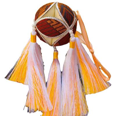 厂广西特色壮锦绣球族绣球高杆投运民间特色TAQ手工绣动民球家