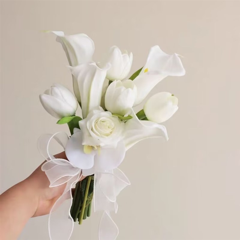 手捧花新娘结婚出嫁领r证拍照道具仿真花订婚法式婚礼高级感礼物