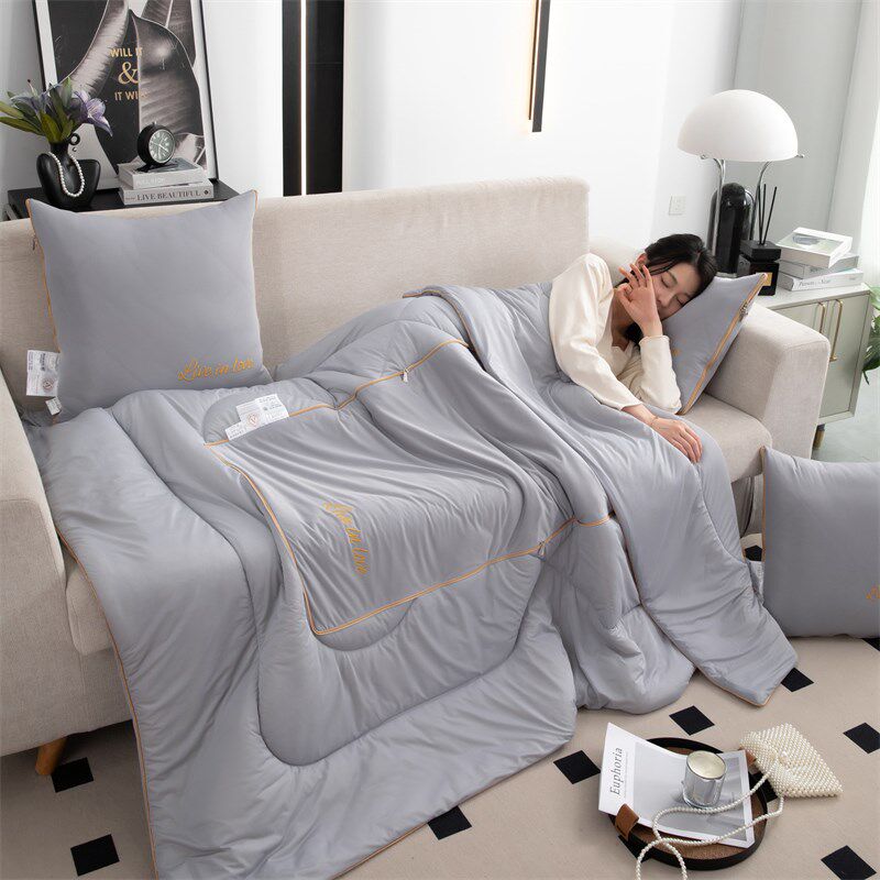 A类凉感丝 抱枕被n子两用毯子二合一车用高档午睡枕头被夏凉空调,居家布艺,抱枕被,淘宝优惠券,粉丝福利购,淘宝优惠卷