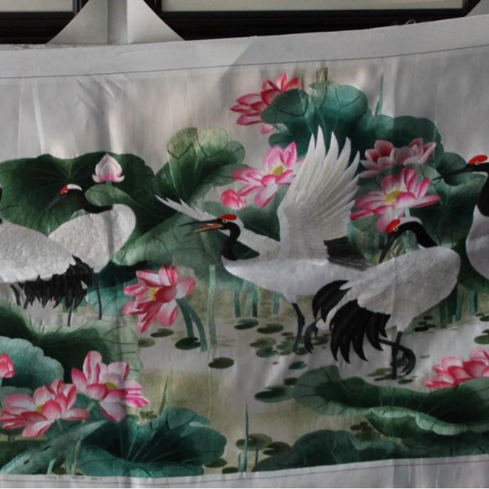 苏绣片605百客绣厅办公室装刺饰画苏州手工绣骏图荷花图