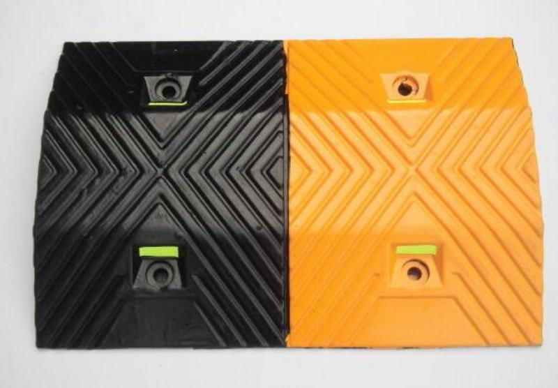 减速带橡胶加厚道路公路板汽车限速带斜坡三角安全垄铸钢,电子元器件市场,电线扎带/束线带,淘宝优惠券,粉丝福利购,淘宝优惠卷