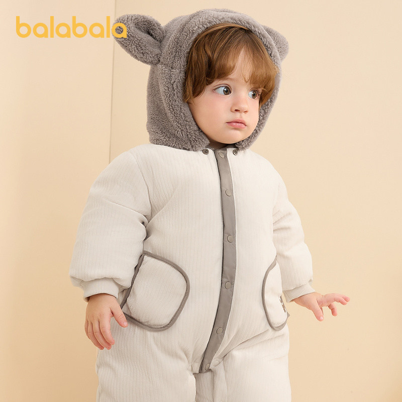 巴拉巴拉宝宝外出羽绒连体衣2025新款新生儿哈衣爬服冬装天鹅绒潮