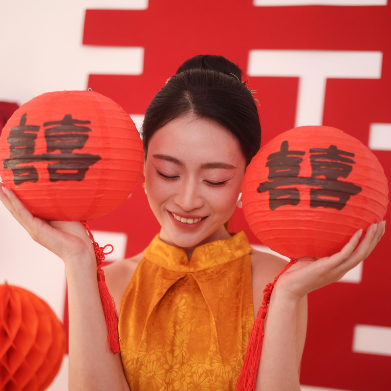结婚红喜字灯笼领证订婚婚礼拍照道具姐妹团伴娘接亲游戏婚房布置