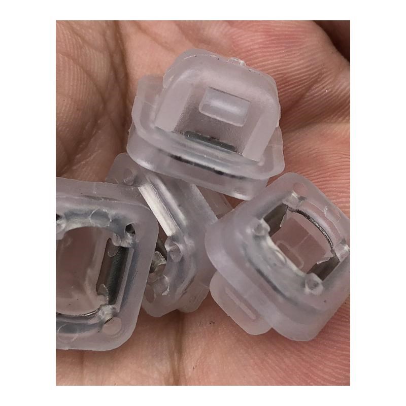 20x for BMW E46 E90 E92 E93 E53 Card Insert Trim Grommet s I