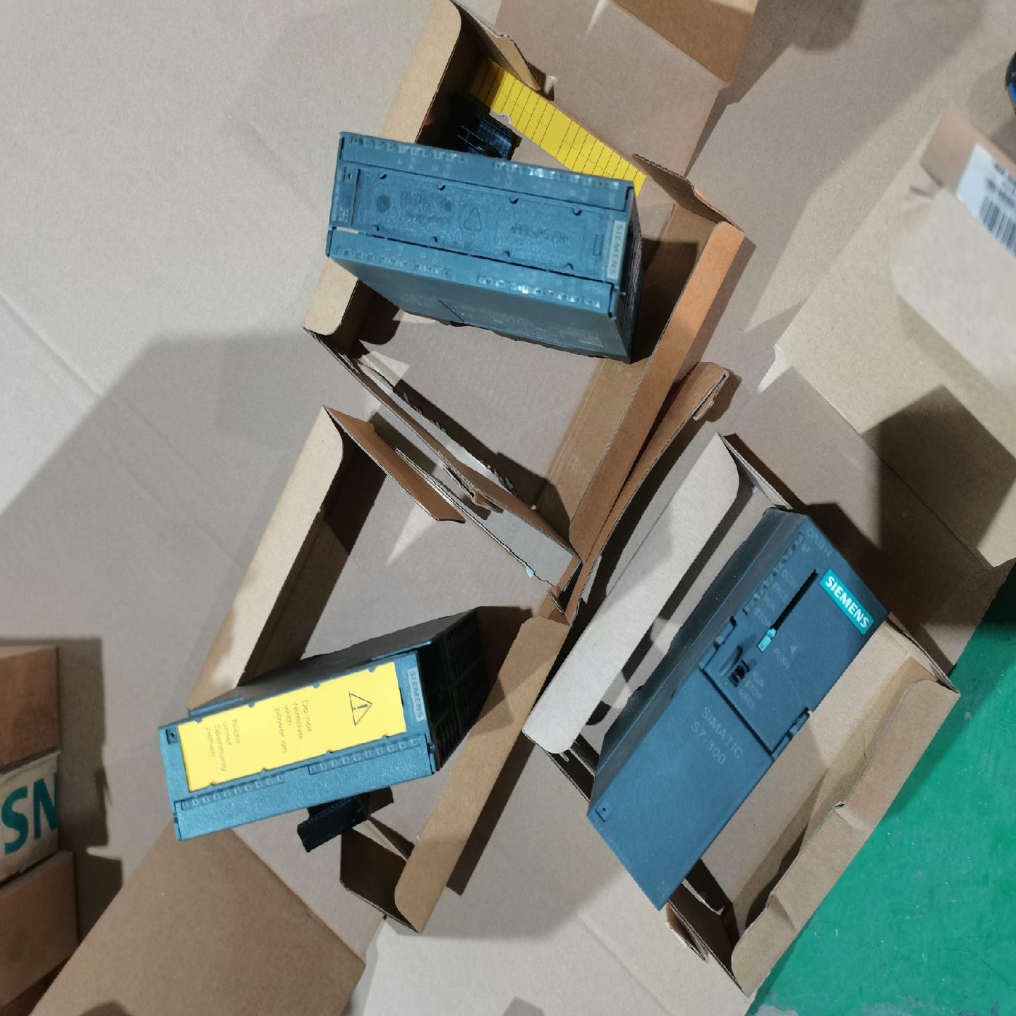 6ES7 195-7KF00-0XA0(崽崽配件）