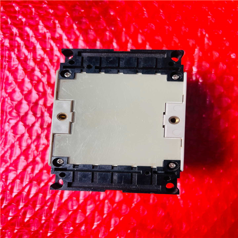 数字时间开关H5S-WFB2D  成色如图不多(崽崽配件）