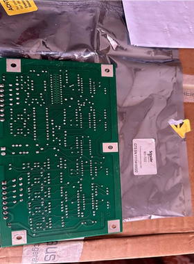 施耐德驱动板GTS SN11114100022模块901-议价