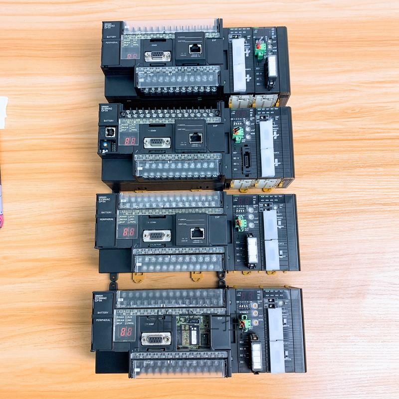 PLC  CP1H-X40DT1-D+CRM21+SCU41-V1  拆机包好 成色很哇塞