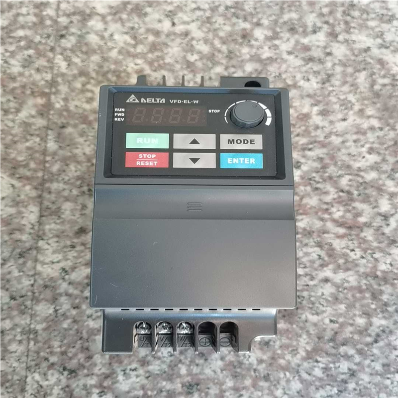 台达变频器VFD007EL43W，380V 750W~议价