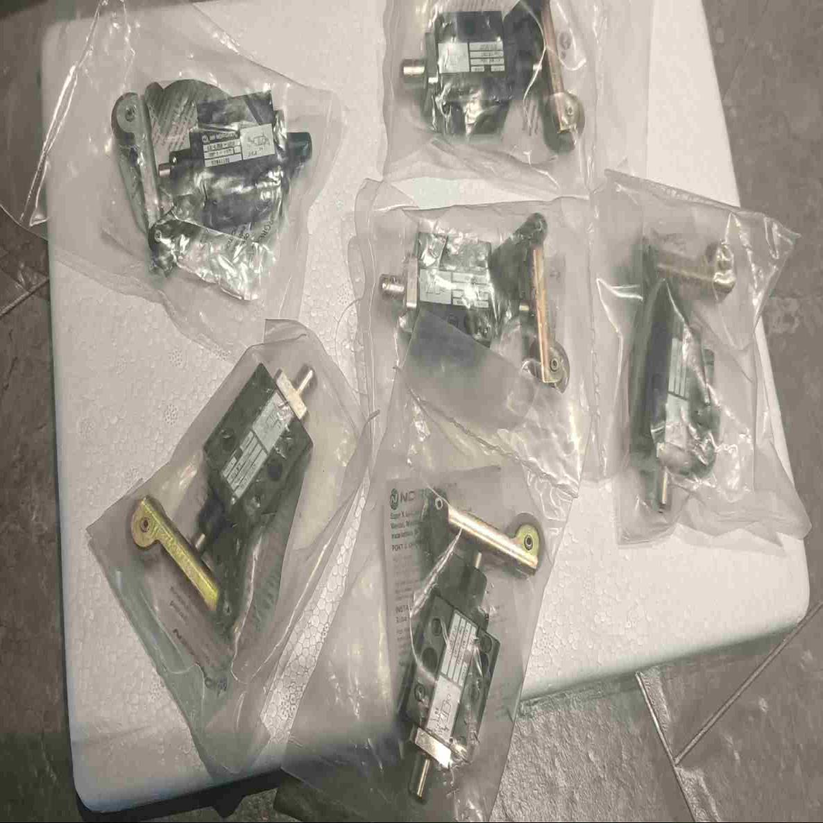 议~诺冠手控阀041102有1只,SPGB/26257