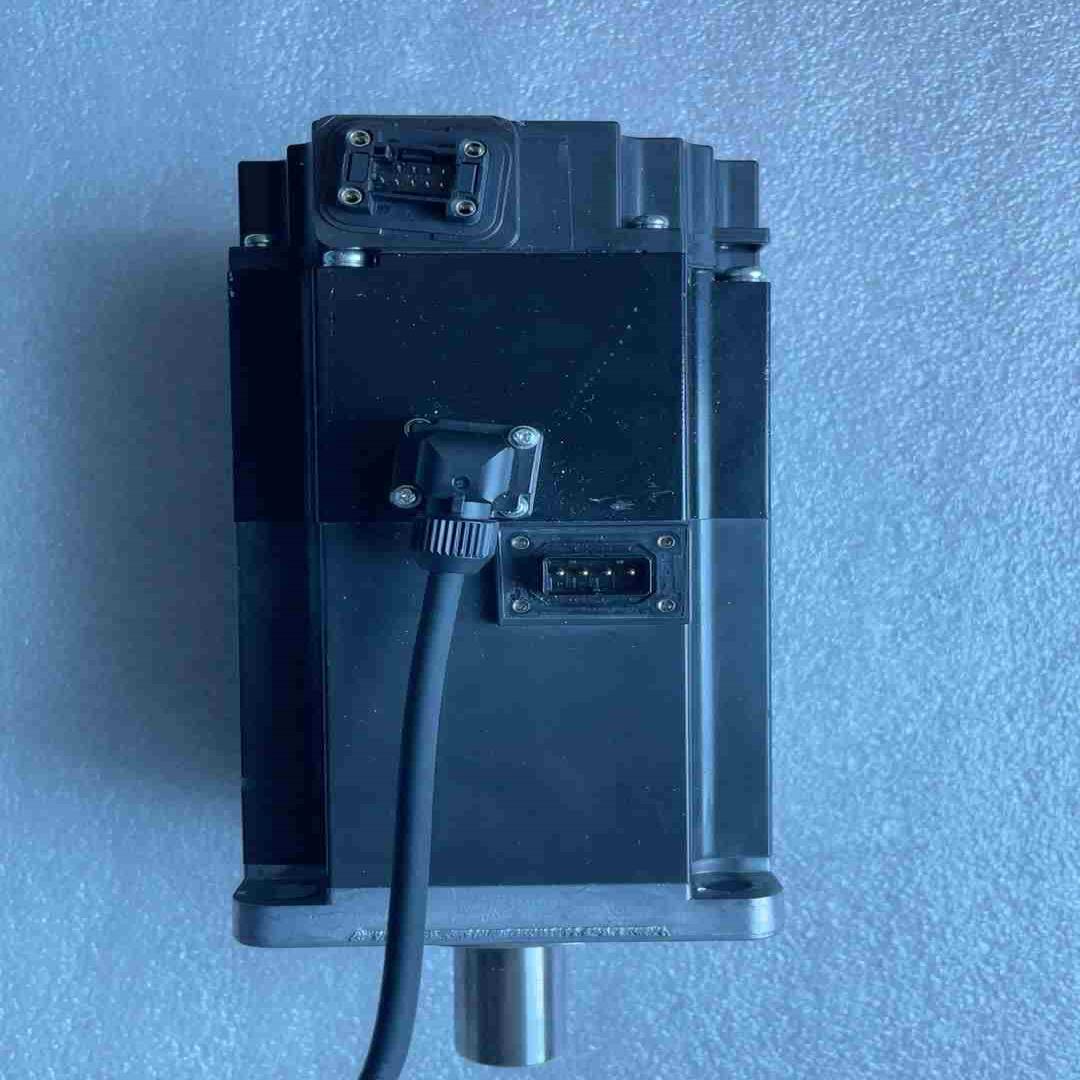 三菱电机HG-MR73B成色很好要的来聊议价议价