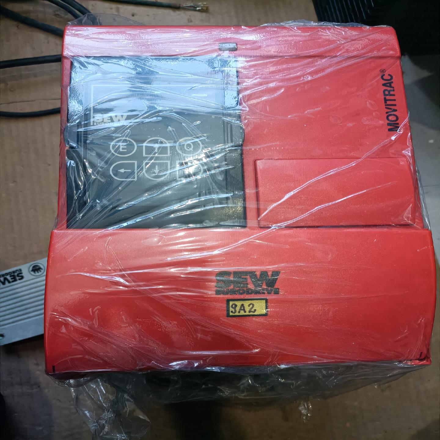 SEW变频器 MOVITRAC 31C022-503-4(崽崽配件）