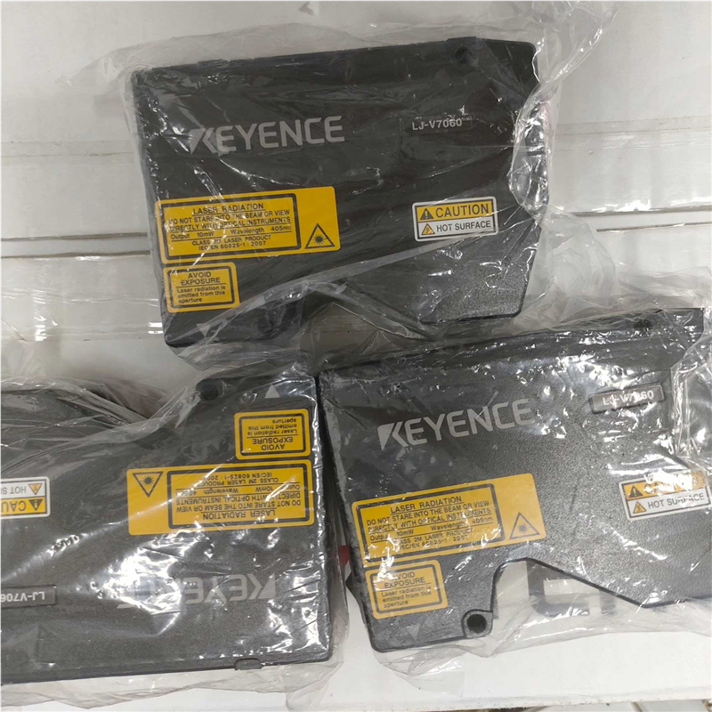 LJ-V7060无包装基恩士激光传感器，，有(崽崽配件）