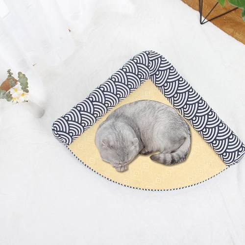 新款直销日系清凉藤席猫窝宠物垫四季通用可拆洗狗垫子夏季透气宠