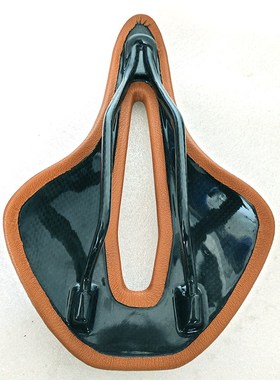 P15全碳纤维山地公路自行车加厚D加软坐垫长途中空超轻座垫鞍座包