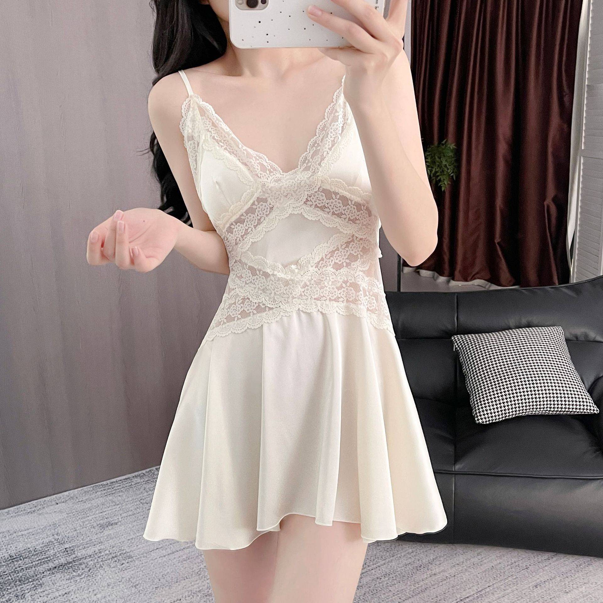 新款女冰丝绸蕾丝吊带睡裙|夏季