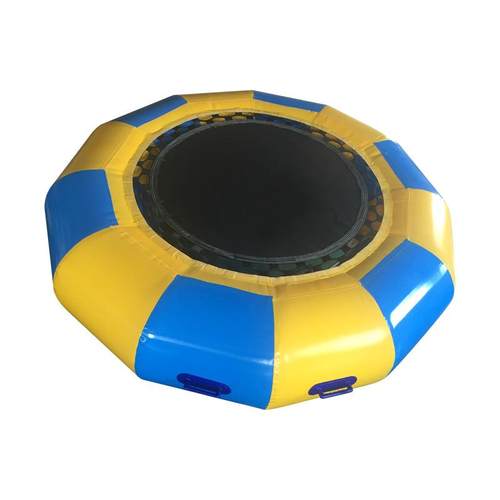 厂家直销水上跳床蹦蹦床大型水上闯关户外充气水上风火轮跷跷板