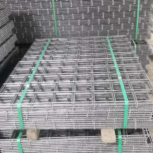 建筑钢筋网片水泥防裂网混凝土地暖双层双向钢丝防护围栏碰焊网