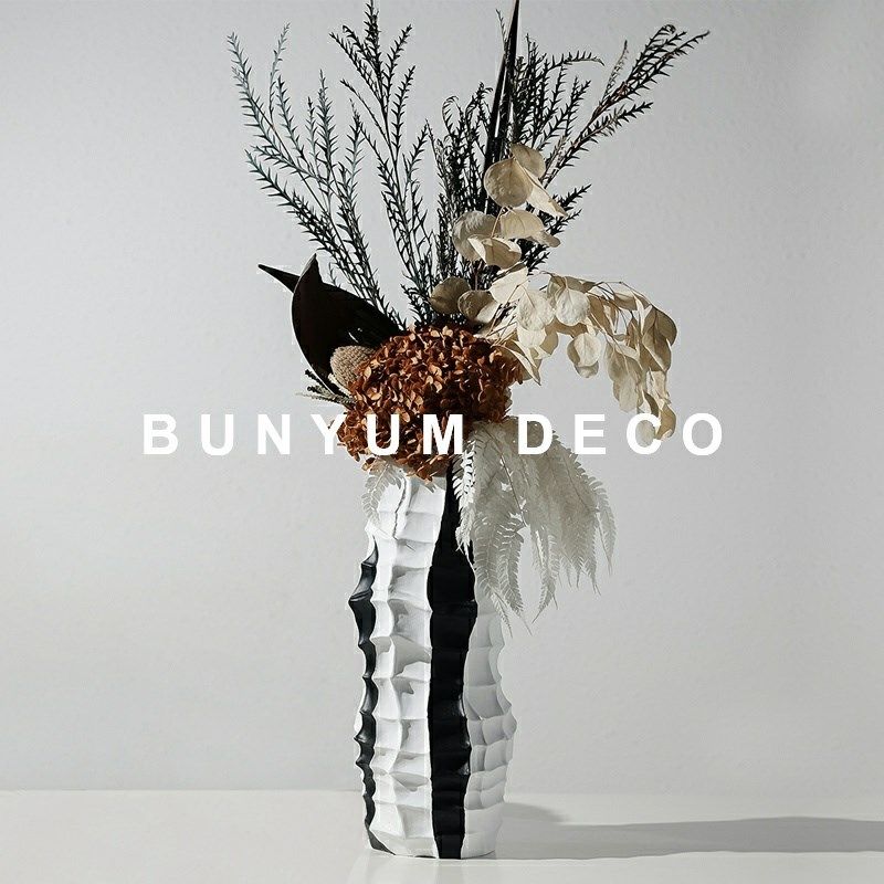 本与现代家居玄关黑白抽象艺术花器倾慕花束售楼处洽谈桌花艺摆件,家居饰品,花瓶,淘宝优惠券,粉丝福利购,淘宝优惠卷