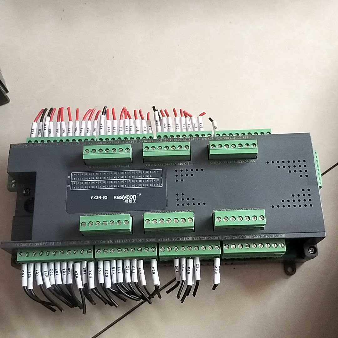 FX2N-92MR-2AD-2DA 继电器  功能正常  包(崽崽配件）