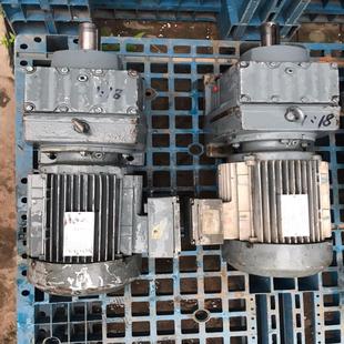 耶耶电子 两台sew 速比：1 R67头功率2.2kw齿轮减速机