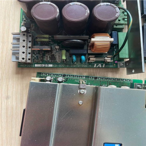 （议价）I板子IACP3202 ED-032-9-019-0-0