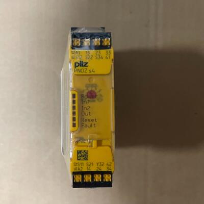 751104 750104 全新皮尔兹安全继电器 PNOZ~议价