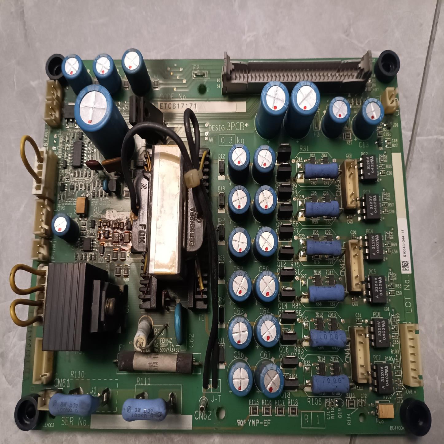 ETC617171安川变频器45KW电源板驱动板主板ETC6(崽崽配件）