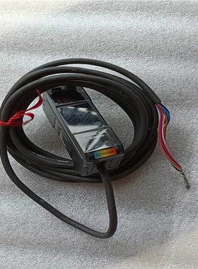 议~基恩士颜色传感器CZ-V21AP放大器