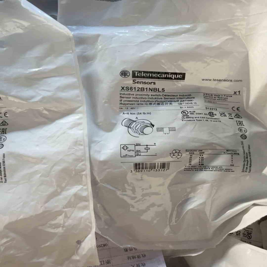 议~XS612B1NBL5电感式接近传感器,