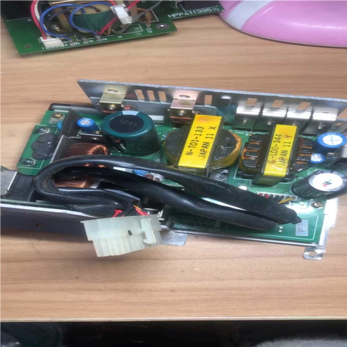 普洛菲斯工控机  PL7920-T41 /PL7921-T4（夫美商行）