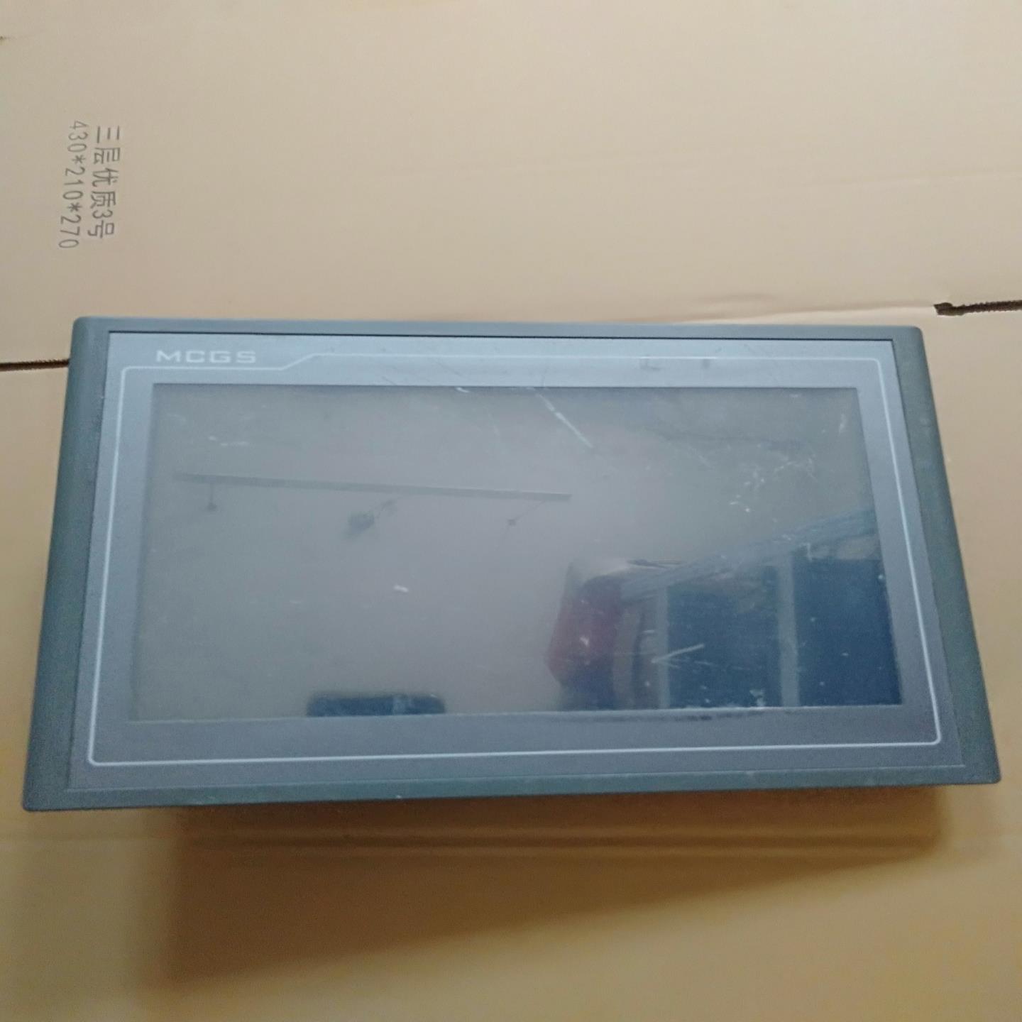 TPC1062KX 昆仑触摸屏 二手实物拍摄图质量 议价（崽载电子）